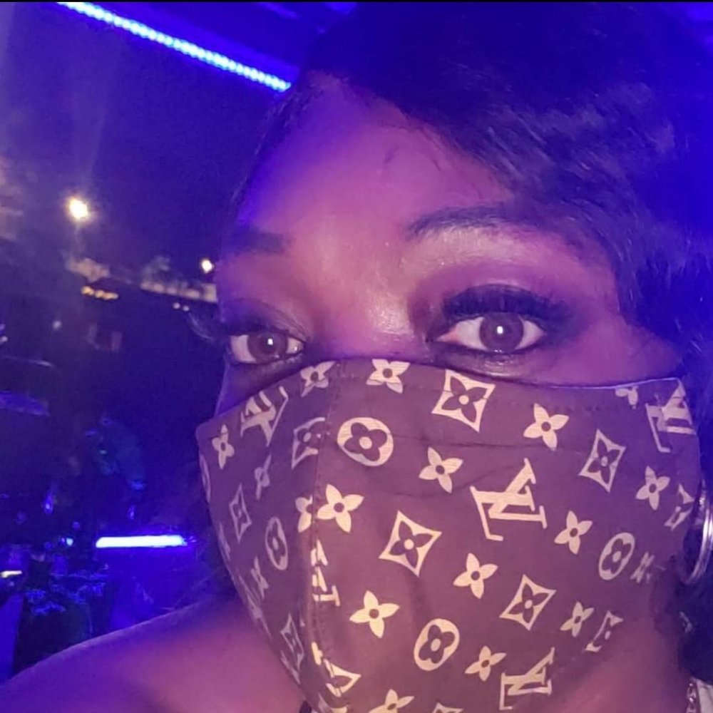 Meet your Posher, Tara